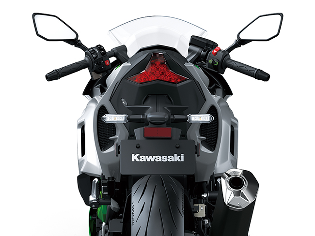 kawaski ninja 7 hybrid